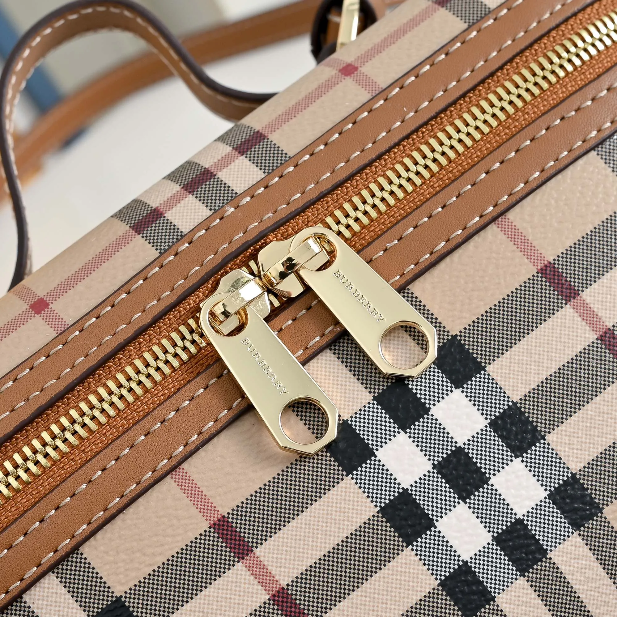 All categories Burberry women's bags (Burberry) Burberry 1913