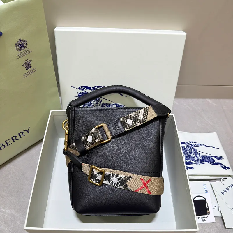 All Categories Burberry Women's Bags (Burberry) Burberry Special 5941