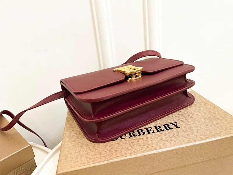 All Categories Official Website "Brand Women's Bags" Women's Bags 💙 Burberry 2023 New Burberry Crossbody Bag