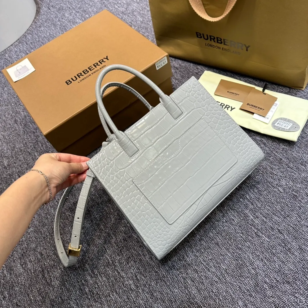All categories Burberry women's bags (Burberry) Burberry original order 750667