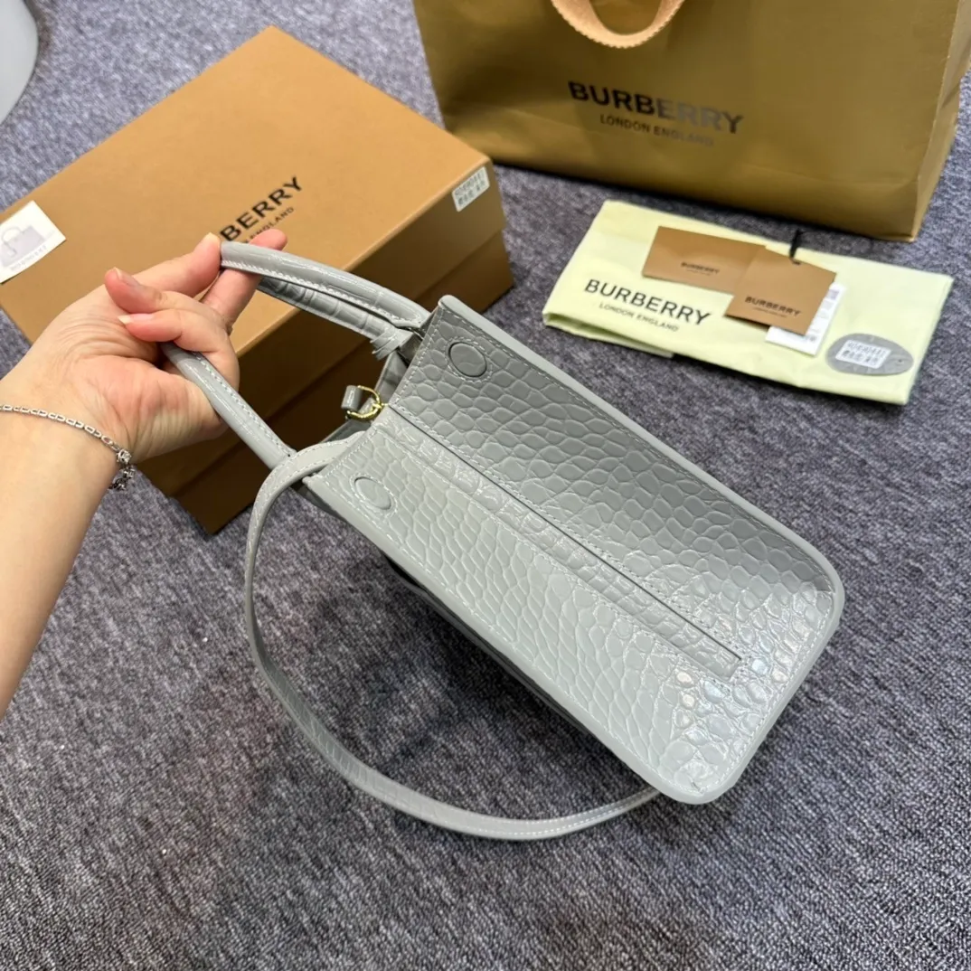 All categories Burberry women's bags (Burberry) Burberry original order 750667