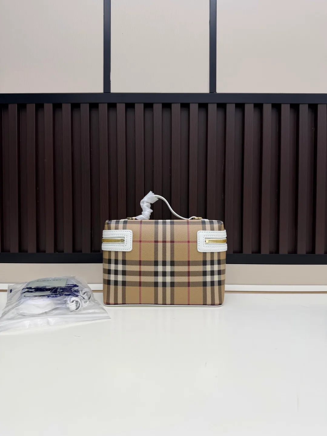 All categories Burberry women's bags (Burberry) Burberry 195