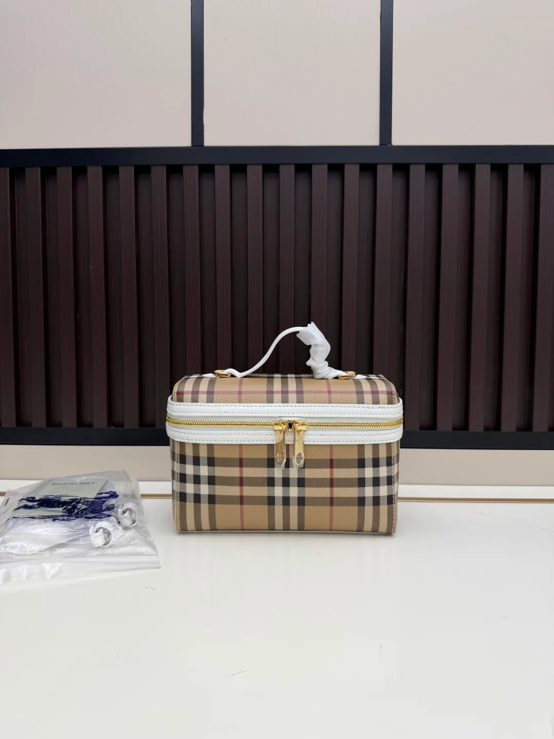 All categories Burberry women's bags (Burberry) Burberry 195