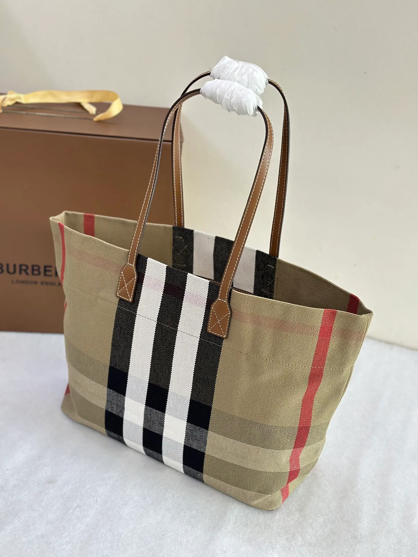All Categories Burberry Women's Bags Burberry Original Order 355