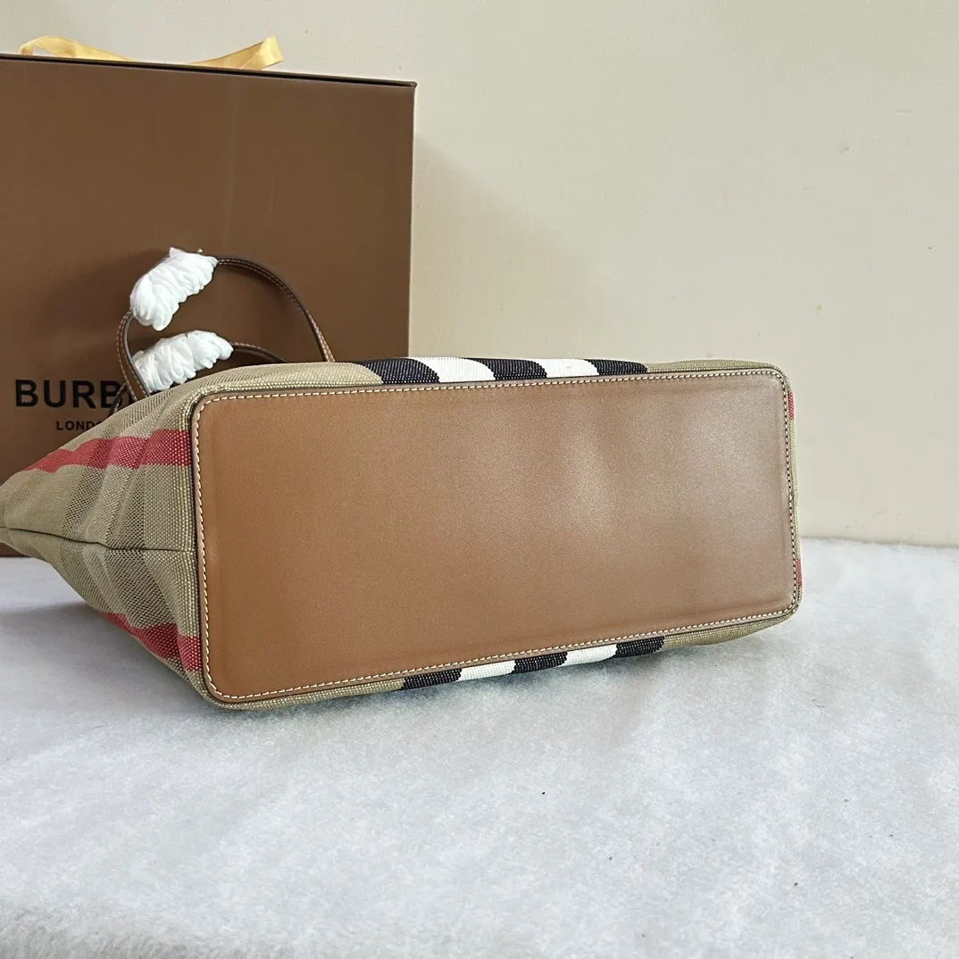 All Categories Burberry Women's Bags Burberry Original Order 355