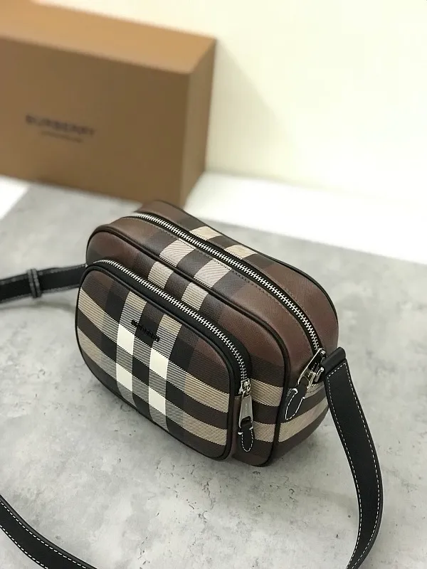All categories Burberry women's bags (Burberry) Burberry 6088