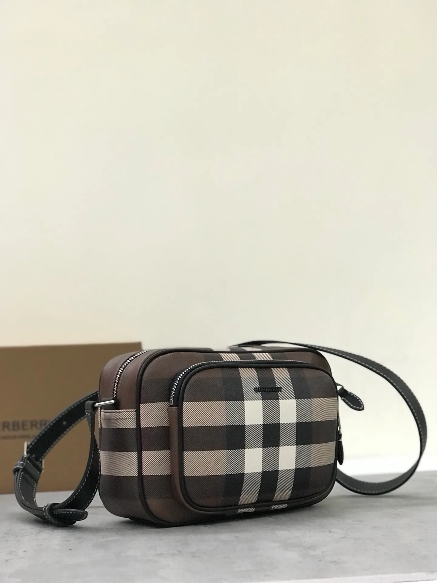 All categories Burberry women's bags (Burberry) Burberry 6088