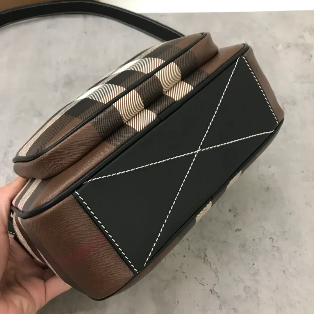 All categories Burberry women's bags (Burberry) Burberry 6088