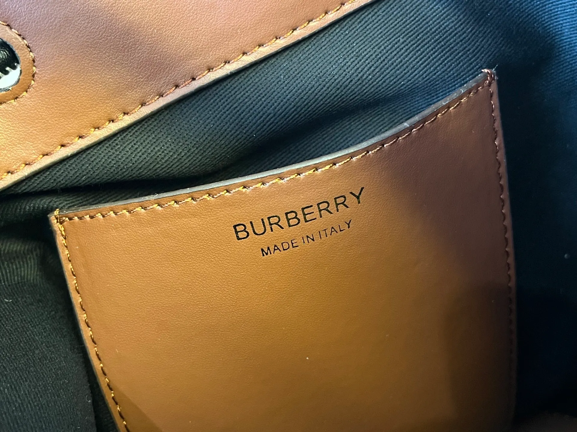 All categories Burberry women's bags (Burberry) Burberry 3303
