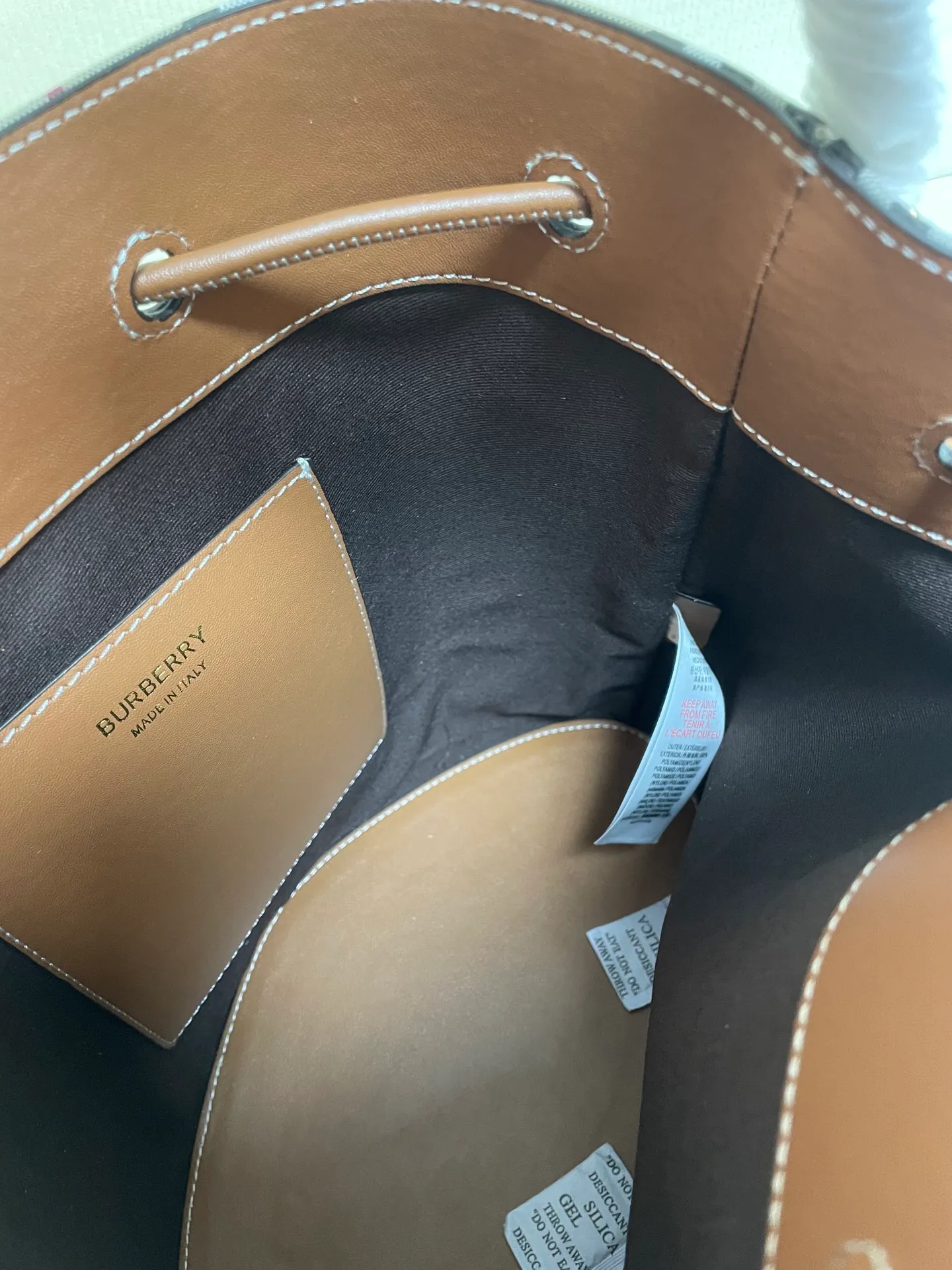 All categories Burberry women's bags (Burberry) Burberry 3303