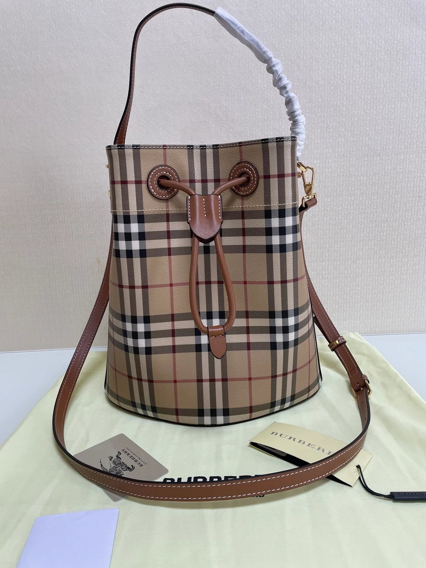 All categories Burberry women's bags (Burberry) Burberry 3303