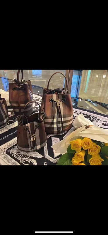 All categories Burberry women's bags (Burberry) Burberry 3303