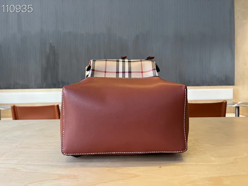 All categories Burberry women's bags (Burberry) Burberry 3980