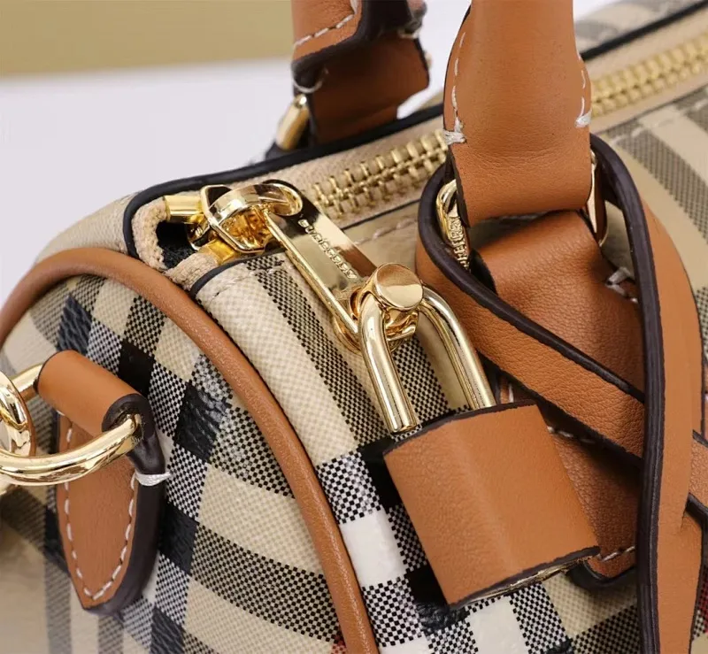 All categories Burberry women's bags (Burberry) Burberry 1811