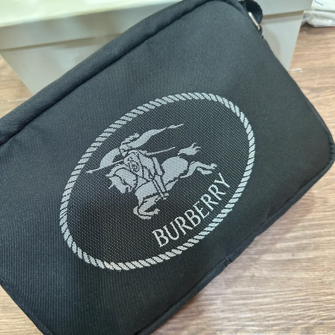 All categories Burberry women's bags (Burberry) Burberry 265