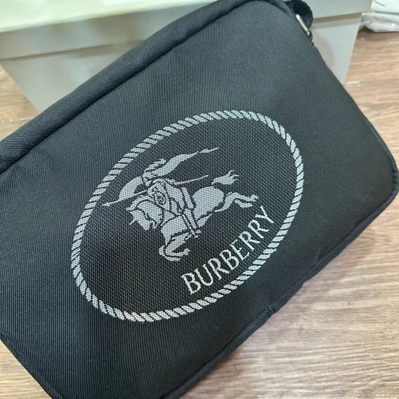 All categories Burberry women's bags (Burberry) Burberry 265