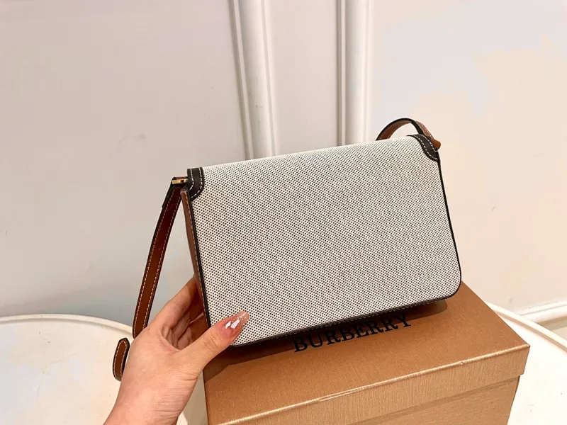 All Categories Official Website "Brand Women's Bags" Women's Bags 💙 Burberry 2023 New Burberry Crossbody Bag