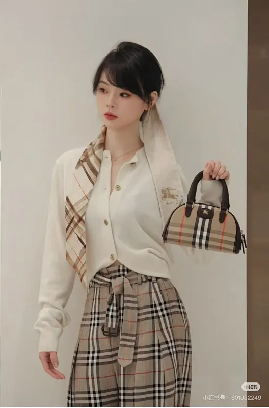 All categories Burberry women's bags (Burberry) Burberry original order 1959