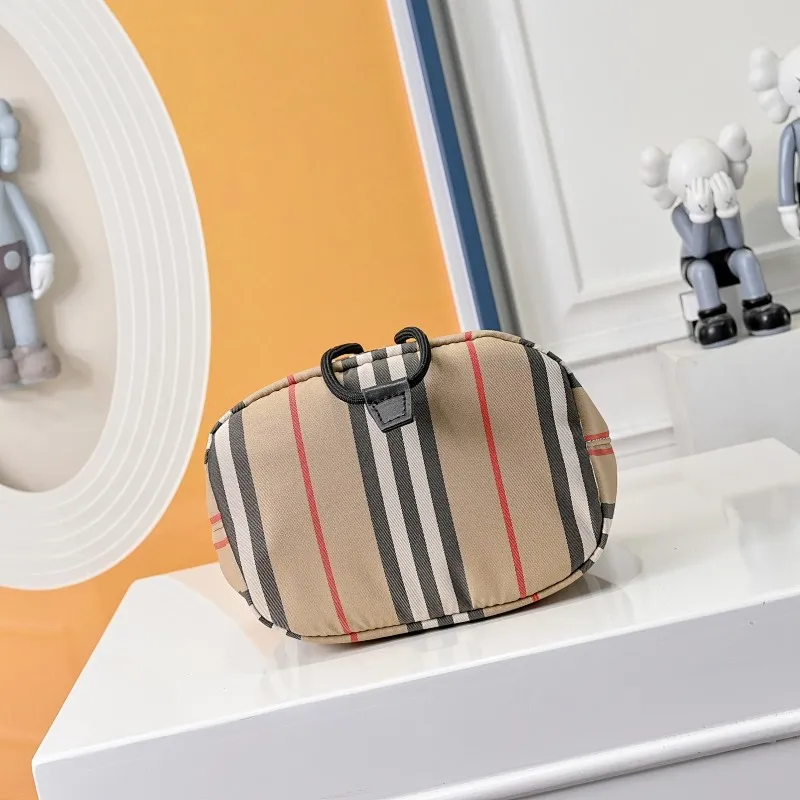 All categories Burberry women's bags (Burberry) Burberry 737138