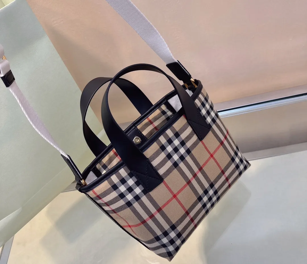 All Categories Official Website "Brand Women's Bags" Women's Bags 💙 Burberry 2025 New Burberry Handbags