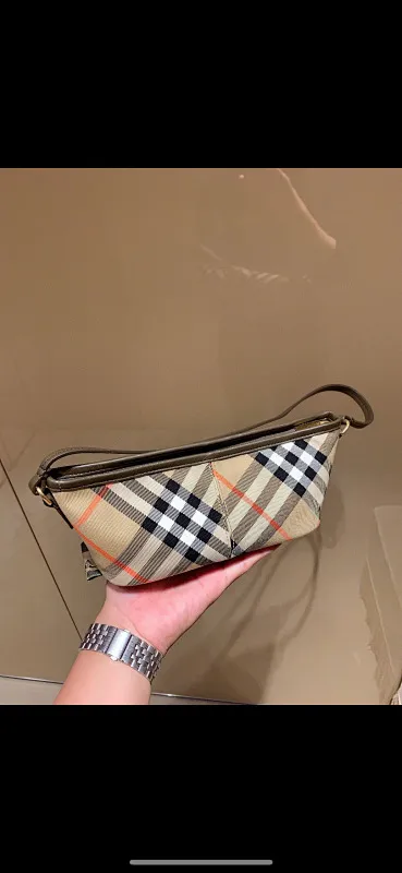 All categories Burberry women's bags (Burberry) Burberry 8393