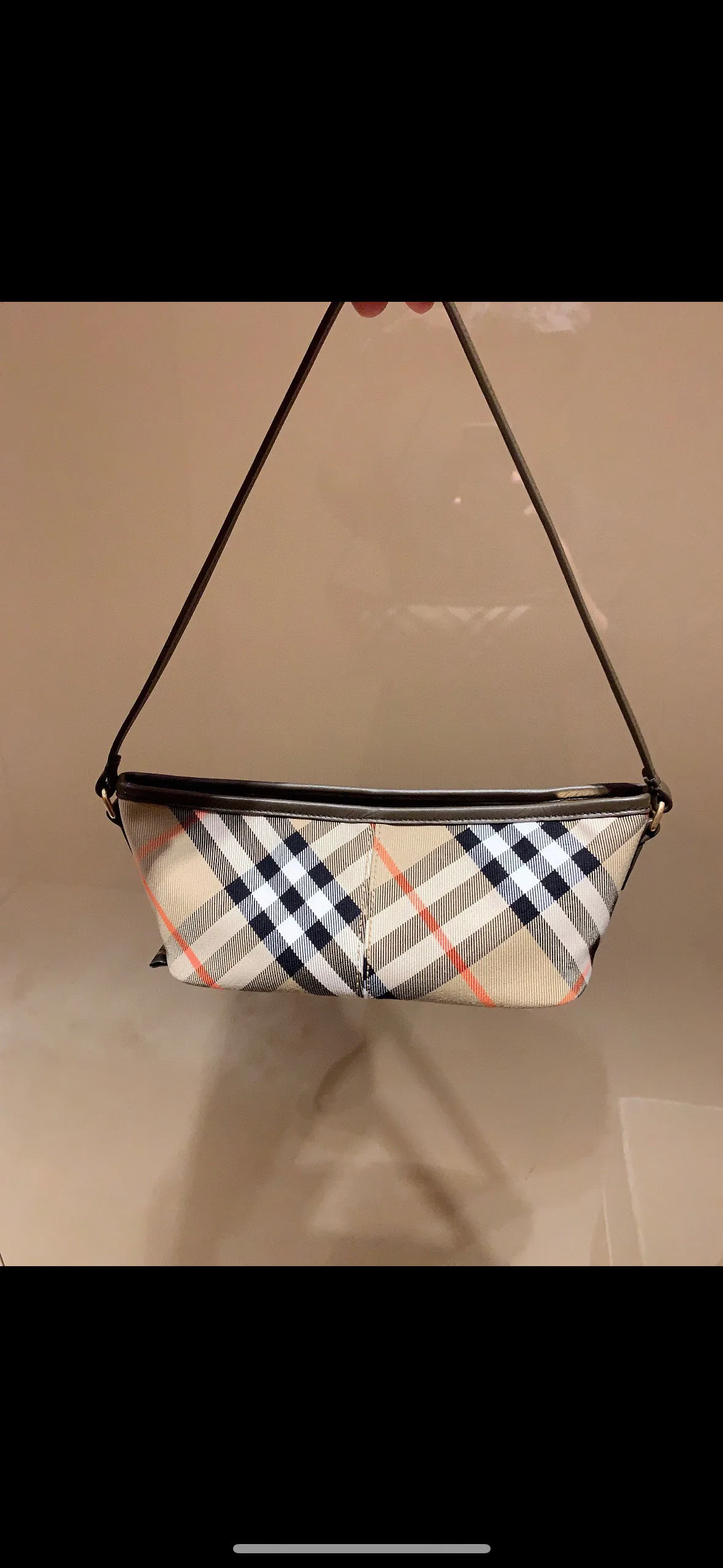 All categories Burberry women's bags (Burberry) Burberry 8393