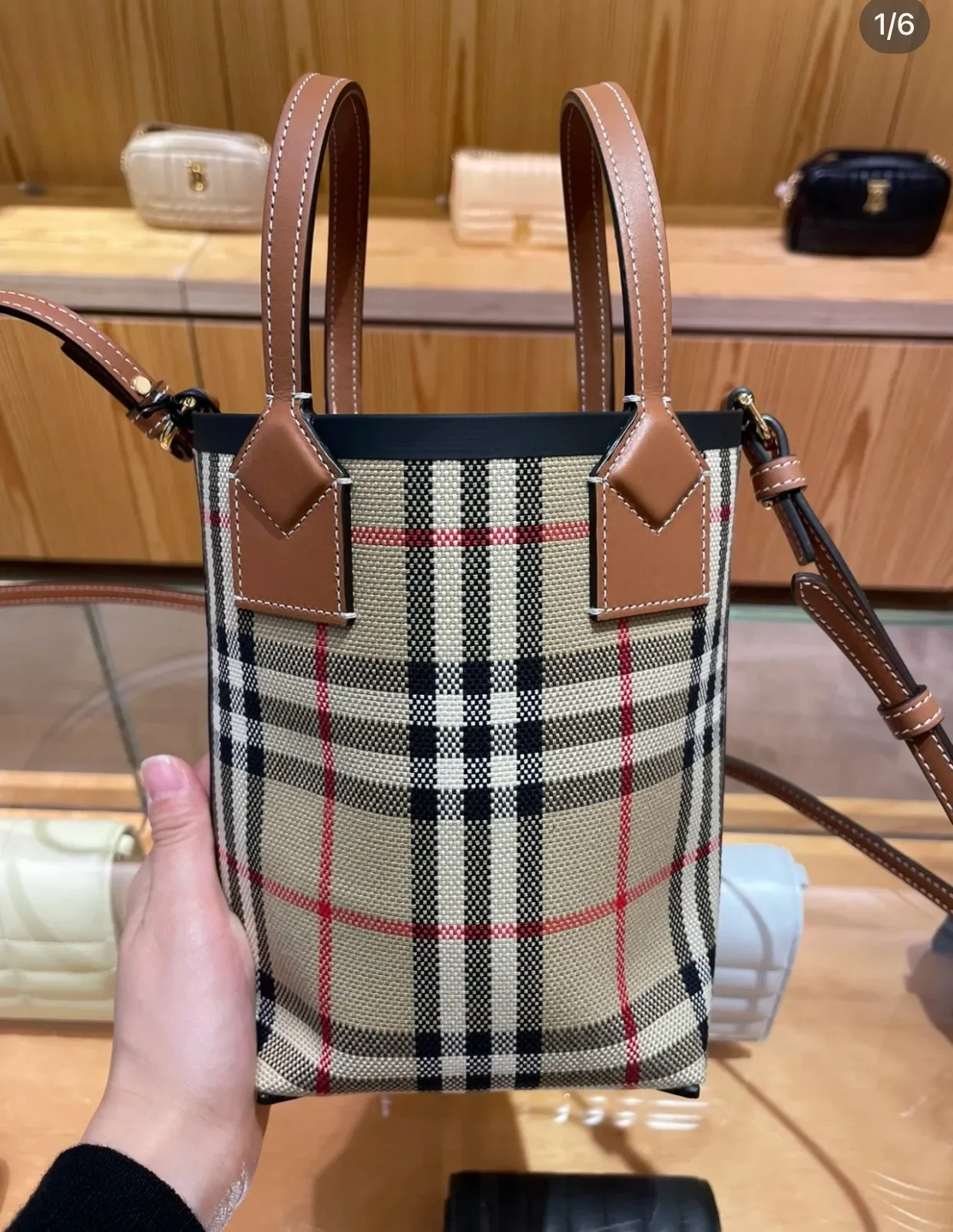 All categories Burberry women's bags (Burberry) Burberry original order 4611