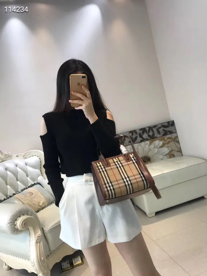 All categories Burberry women's bags (Burberry) Burberry 8347