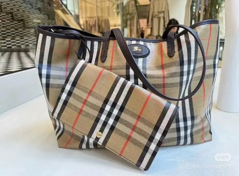 All categories Burberry women's bags (Burberry) Burberry original order 2221