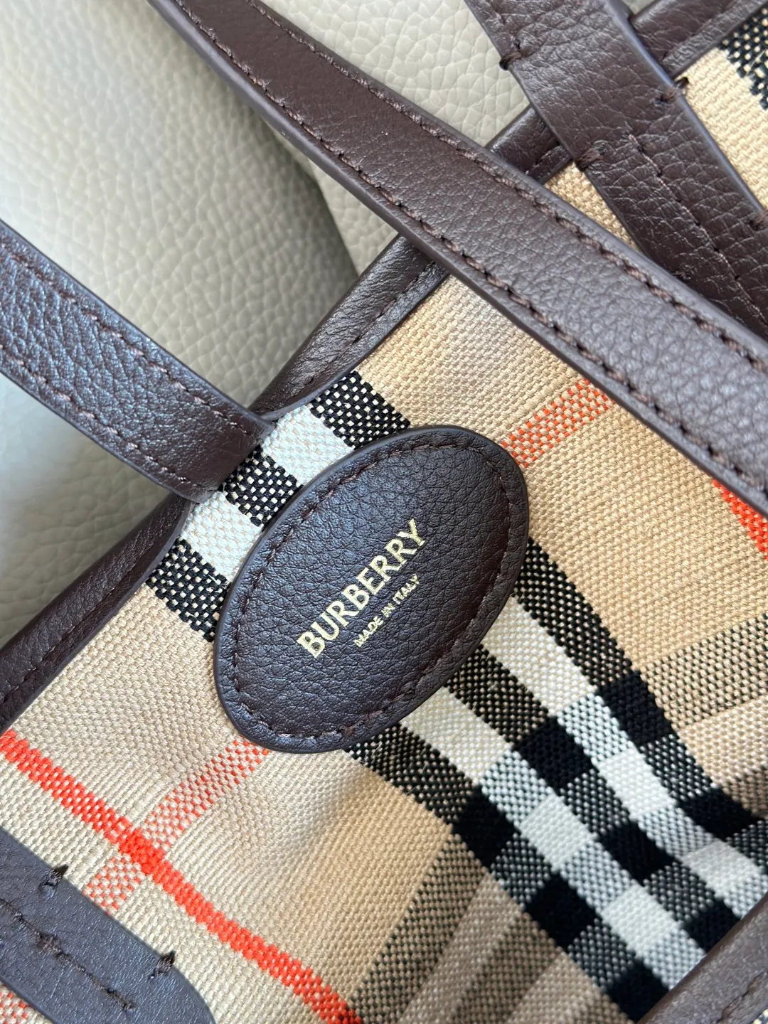 All categories Burberry women's bags (Burberry) Burberry original order 2221