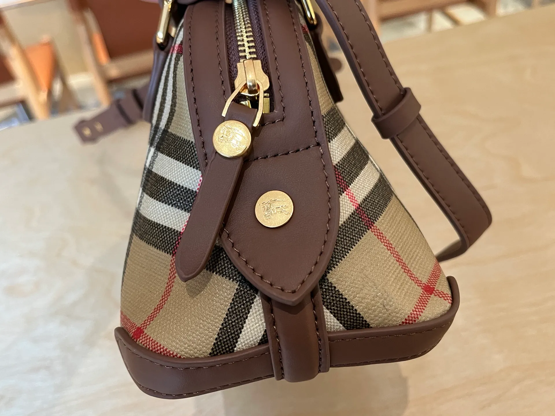 All categories Burberry women's bags (Burberry) Burberry original order 4644