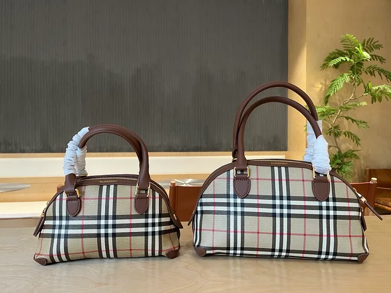 All categories Burberry women's bags (Burberry) Burberry original order 4644