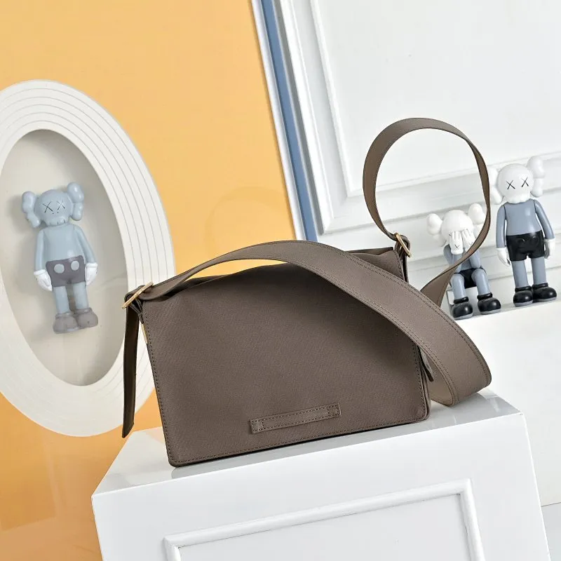 All categories Burberry women's bags (Burberry) Burberry 2517