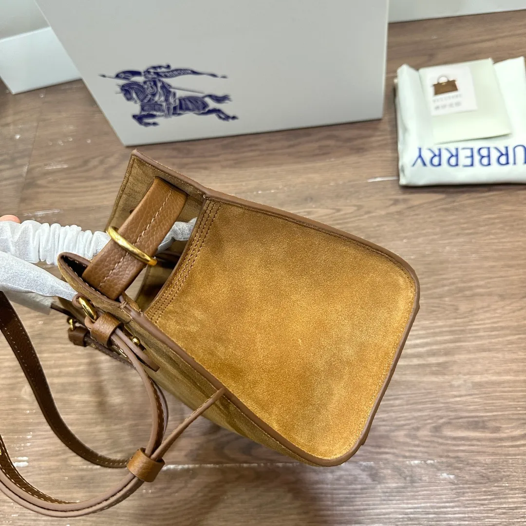 All categories Burberry women's bags (Burberry) Burberry 243