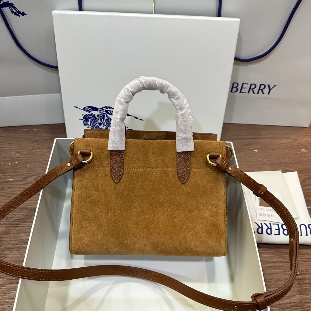All categories Burberry women's bags (Burberry) Burberry 243