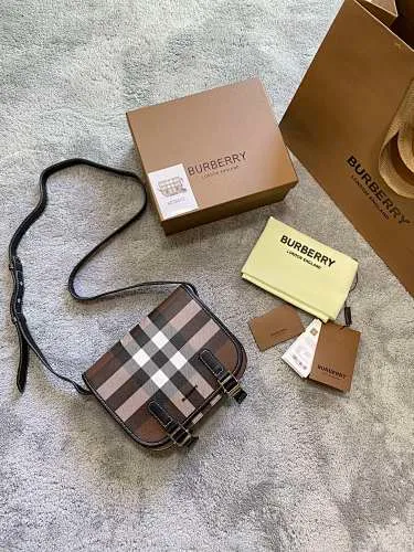 All categories Burberry women's bags (Burberry) Burberry 8832
