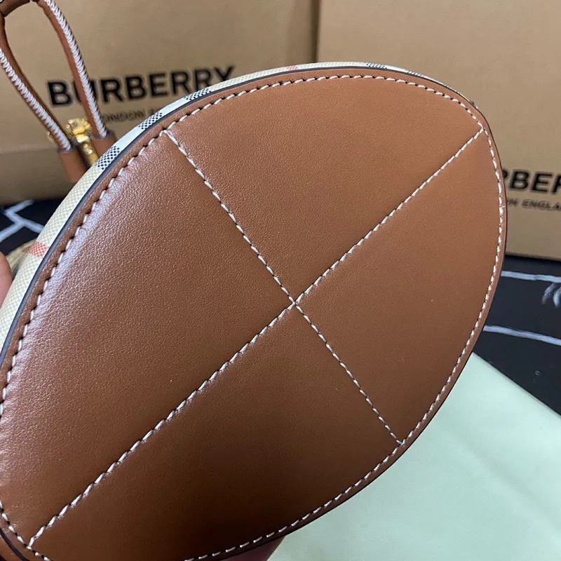 All categories Burberry women's bags (Burberry) Burberry 3306