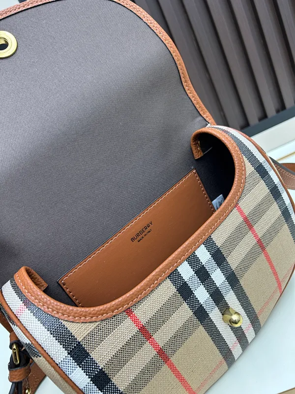 All categories Burberry women's bags (Burberry) Burberry 8996