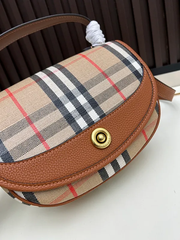 All categories Burberry women's bags (Burberry) Burberry 8996