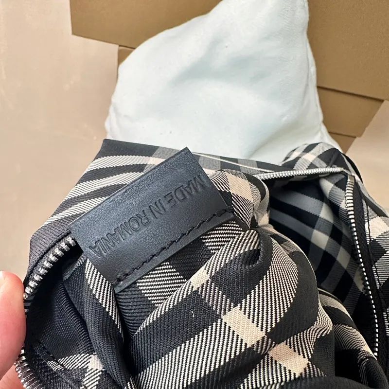 All categories Burberry women's bags (Burberry) Burberry 7801