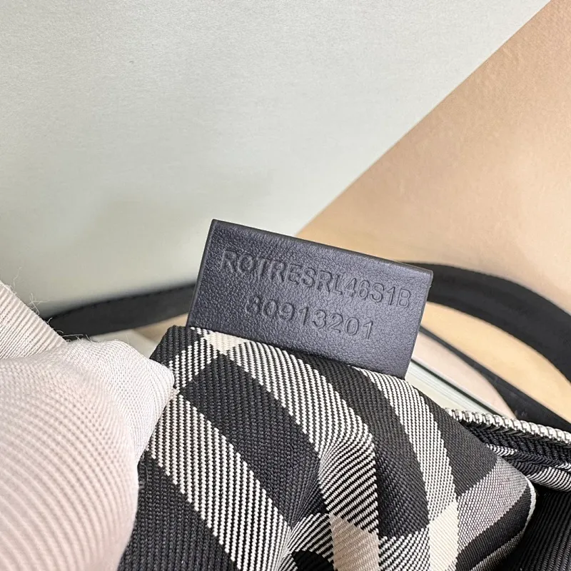 All categories Burberry women's bags (Burberry) Burberry 7801