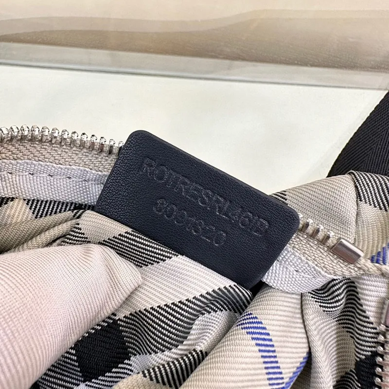 All categories Burberry women's bags (Burberry) Burberry 7801