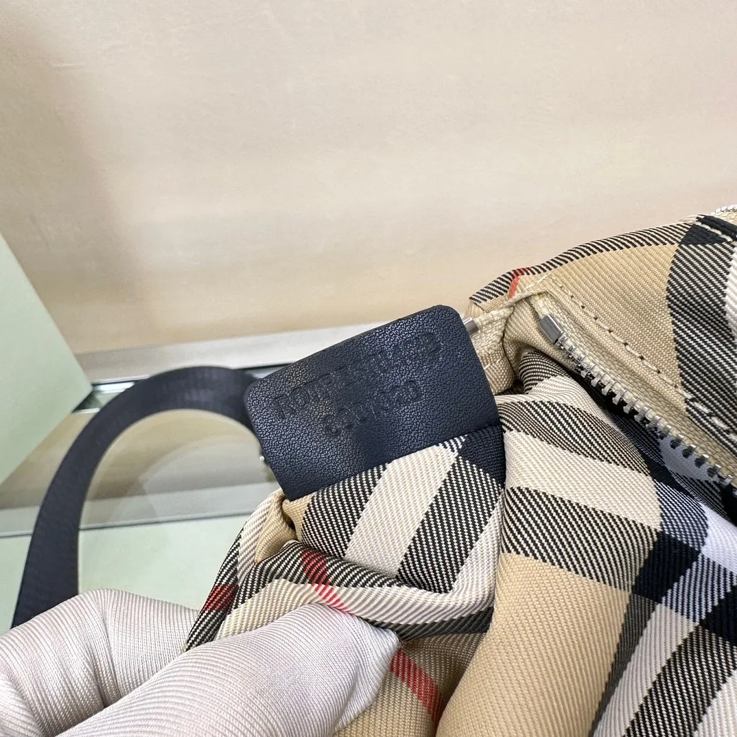 All categories Burberry women's bags (Burberry) Burberry 7801