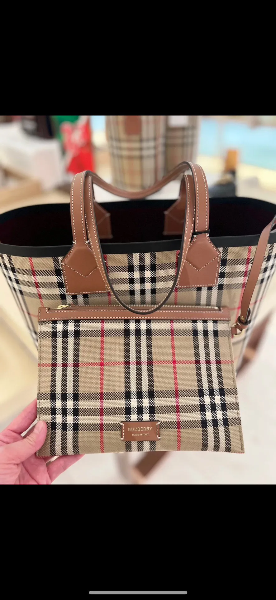 All categories Burberry women's bags (Burberry) Burberry 8411