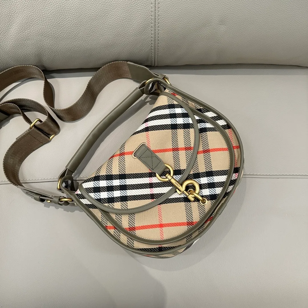 All Categories Burberry Women's Bags (Burberry) Burberry 275