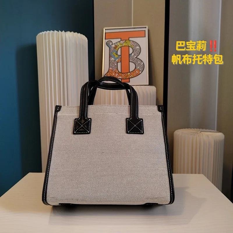 All Categories Official Website "Brand Women's Bags" Women's Bags 💙 Burberry 2024 Official Website New Burberry Crossbody Bag