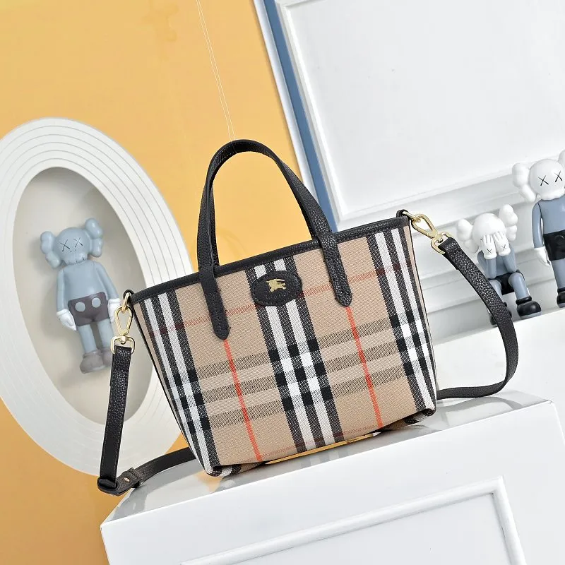 All categories Burberry women's bags (Burberry) Burberry 2218