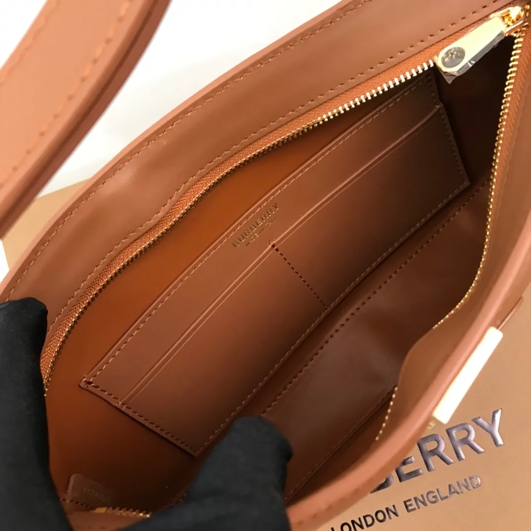 All categories Burberry women's bags (Burberry) Burberry 28514