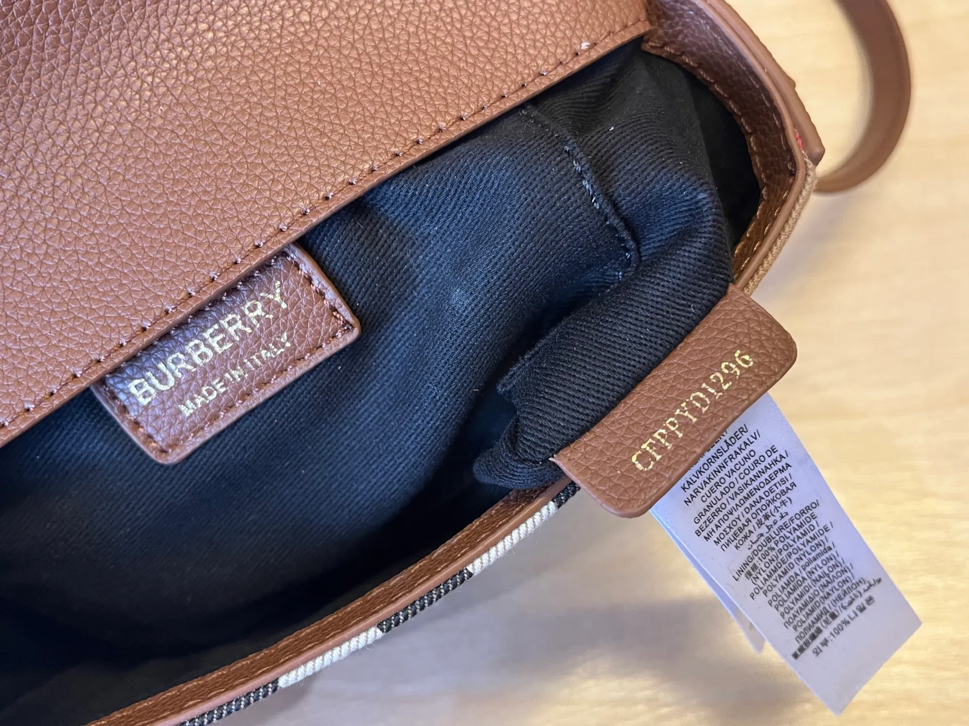 All categories Burberry women's bags (Burberry) Burberry 6606