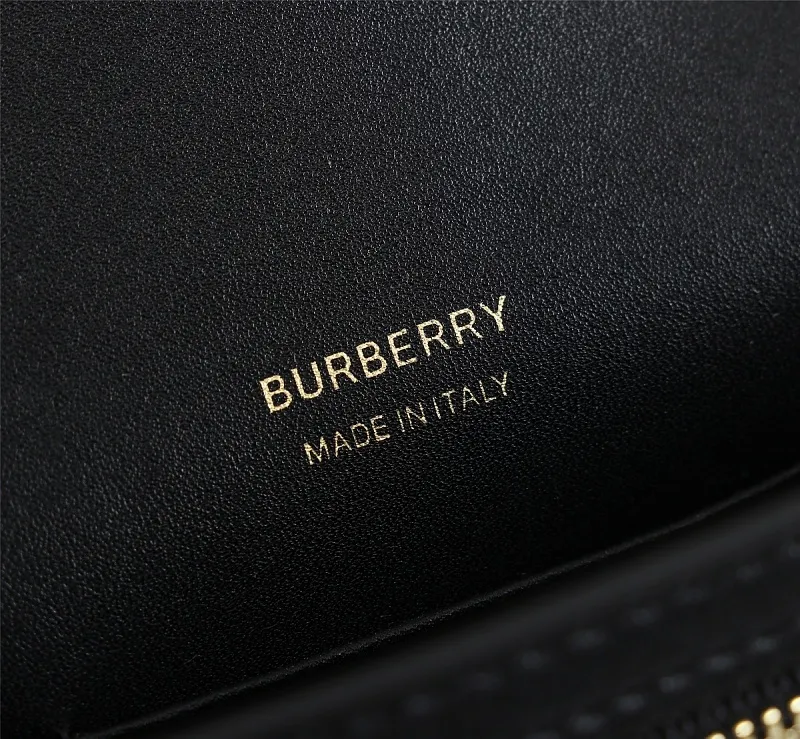 All categories Burberry women's bags (Burberry) Burberry 112